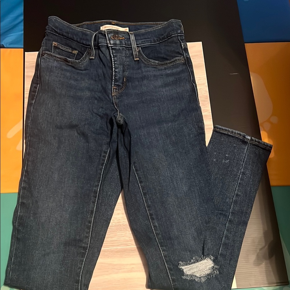 Levis Dark Blue Distressed Women Jeans